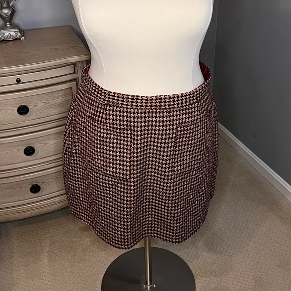 ModCloth Informed Ensemble Houndstooth Tweed Wool Mini Skirt size 22 - Picture 2 of 4